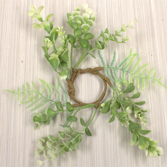 Fern and Mistletoe Mini Candle Ring